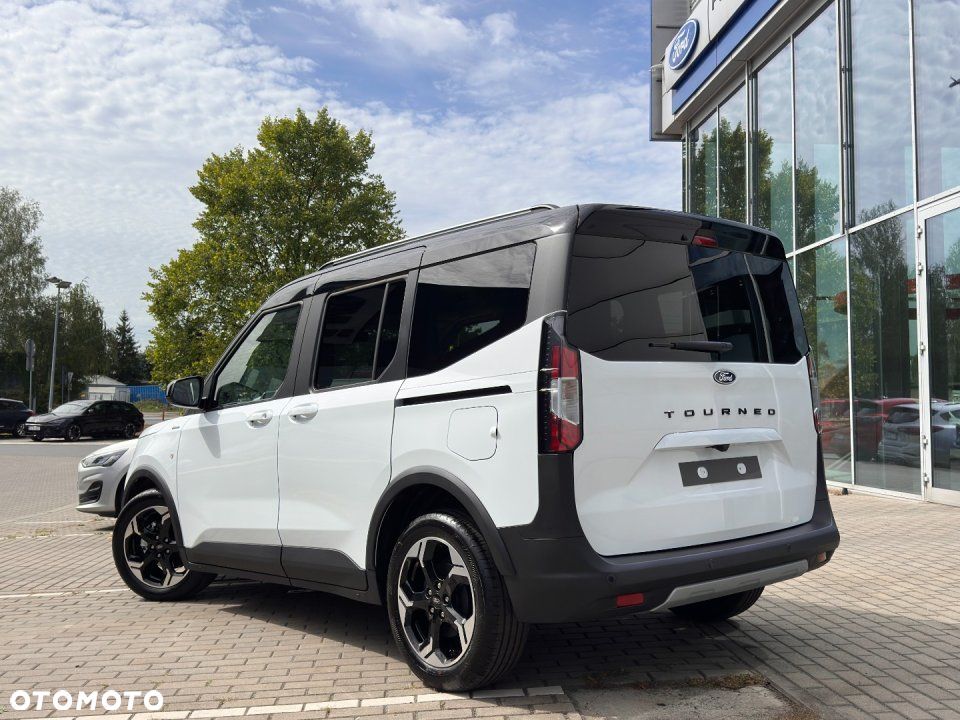 Ford Tourneo Courier - 7