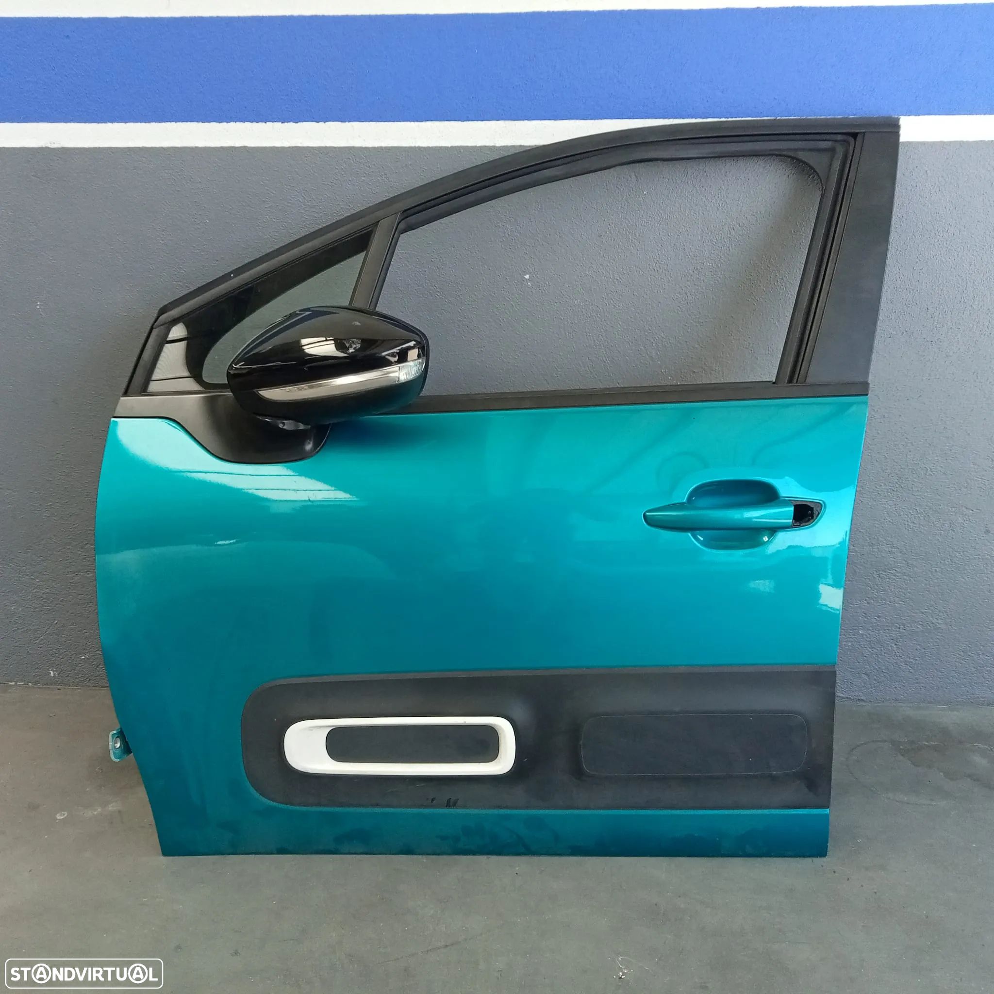 Porta FRT ESQ Citroen C3 2022 em Stock - 1
