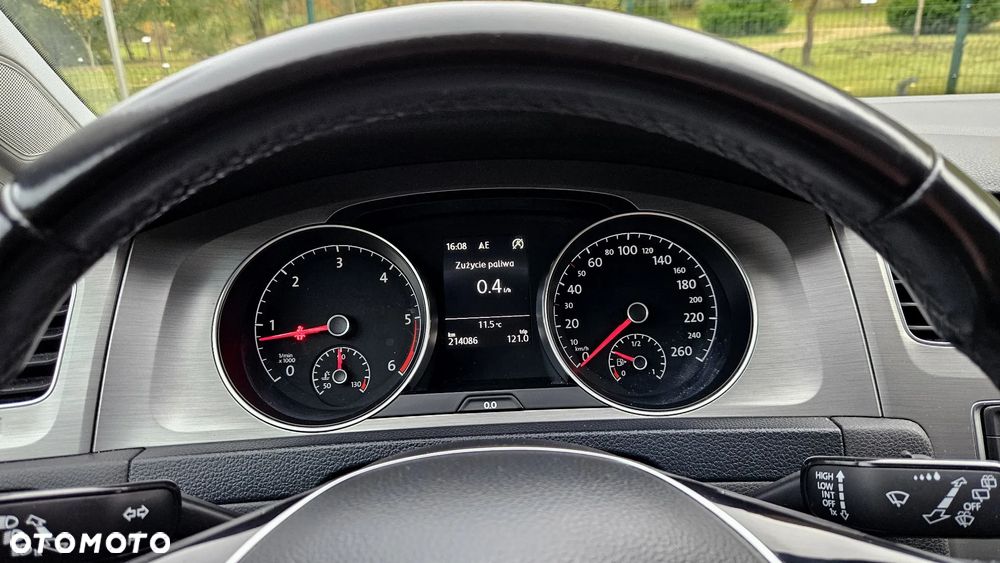 Volkswagen Golf Variant 1.6 TDI BlueMotion Comfortline - 28