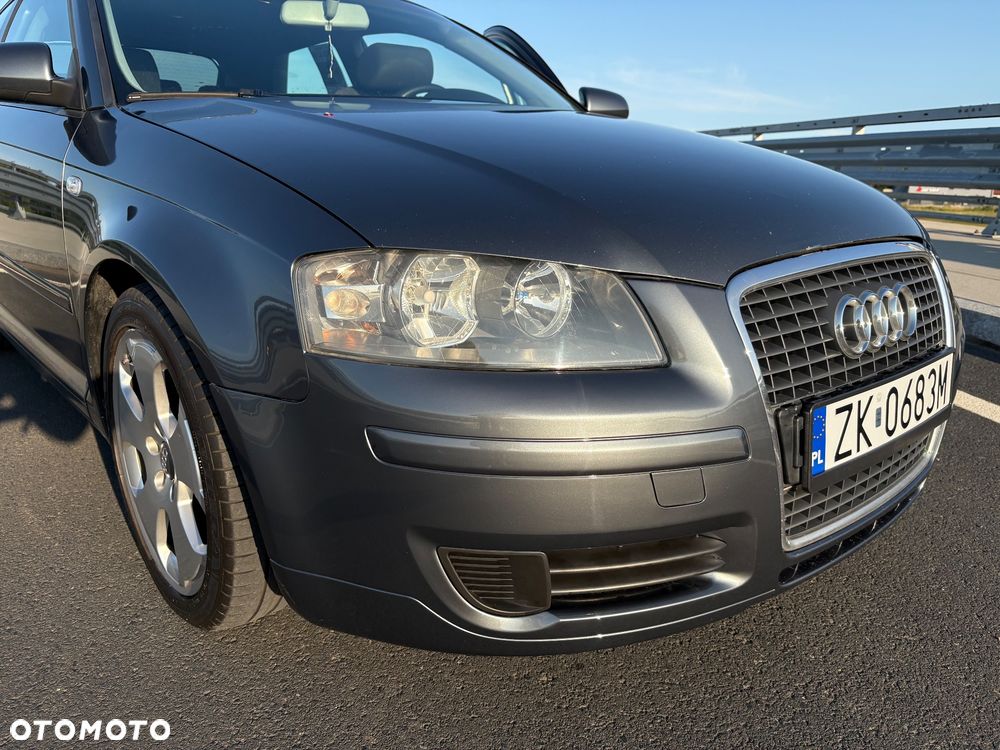 Audi A3 3-drzwiowe 1.6 Ambition - 11