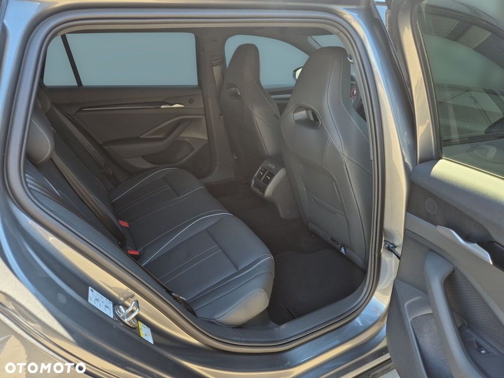 Skoda Superb 2.0 TSI Sportline DSG - 17