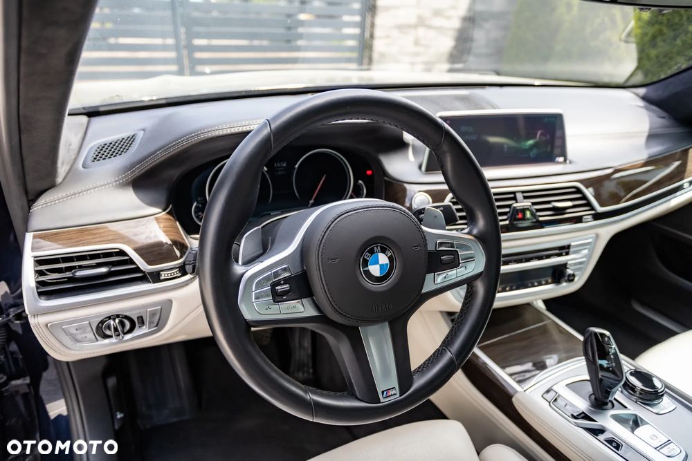 BMW Seria 7 730d - 34