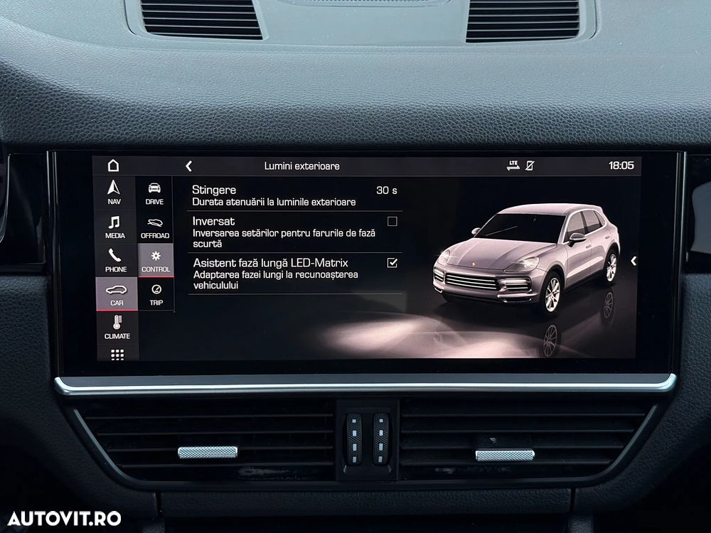 Porsche Cayenne Tiptronic S Platinum Edition - 34