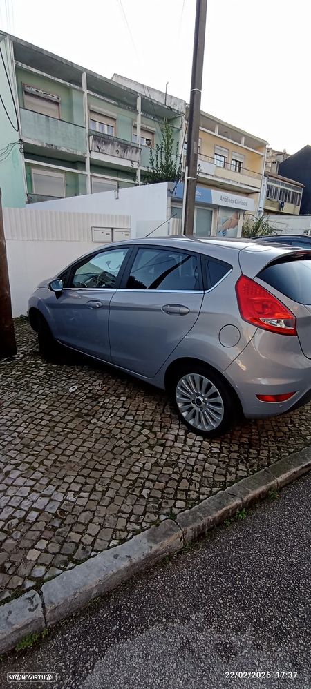Ford Fiesta 1.25 Titanium - 5