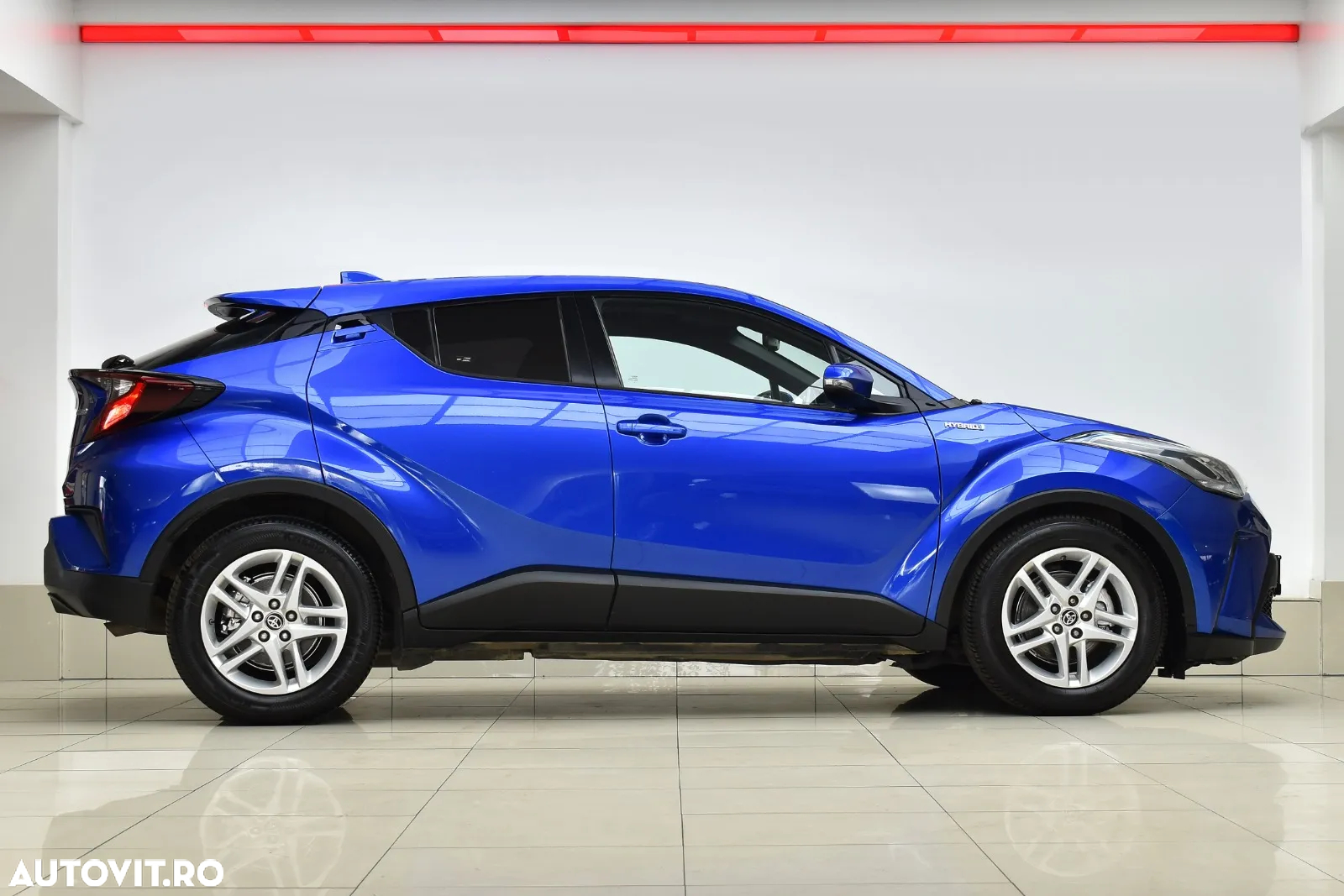 Toyota C-HR - 4