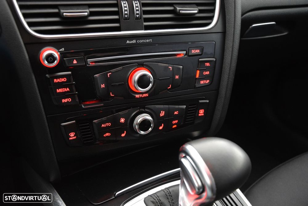 Audi A4 Avant 2.0 TDI DPF multitronic Ambiente - 23