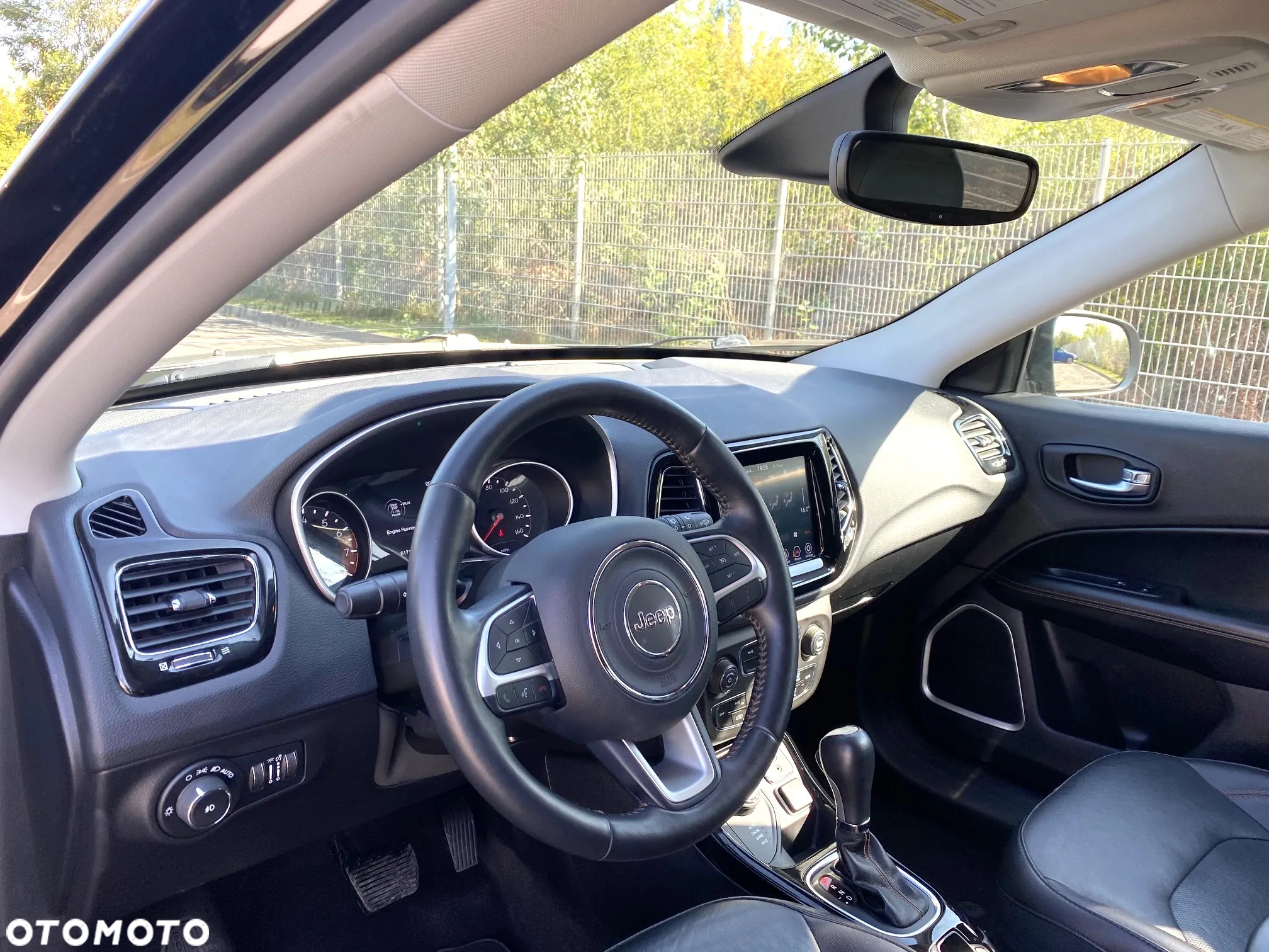 Jeep Compass - 10