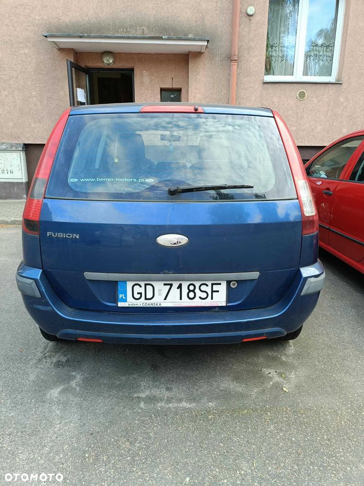 Ford Fusion - 3