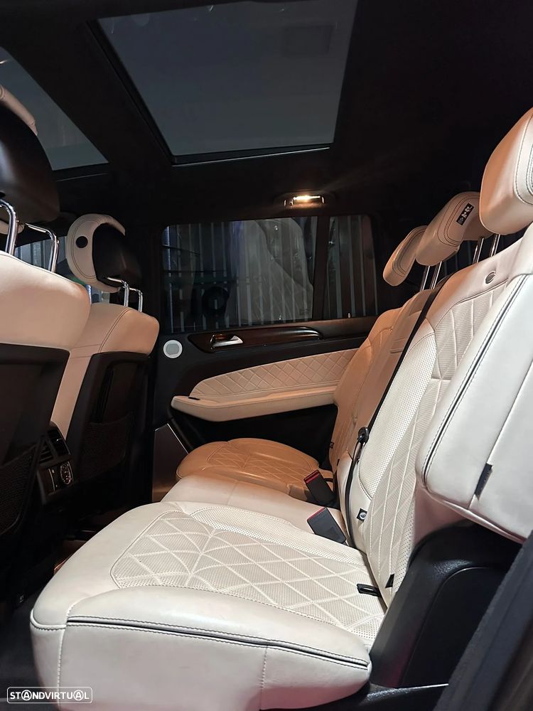 Mercedes-Benz GLS 350 d 4Matic 9G-TRONIC AMG Line - 10