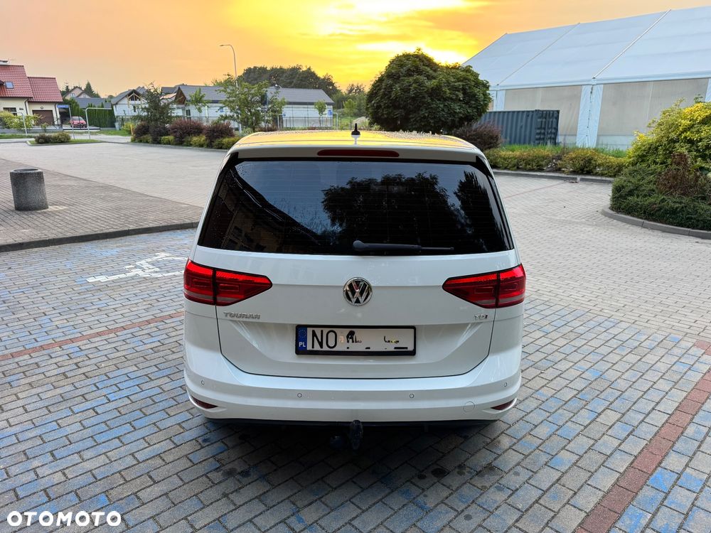 Volkswagen Touran 1.6 TDI SCR BlueMotion Technology Comfortline - 6