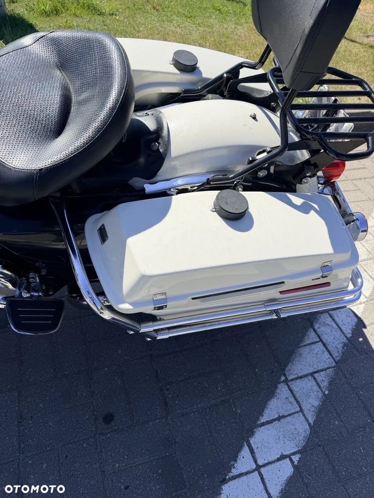 Harley-Davidson Touring Road King - 16