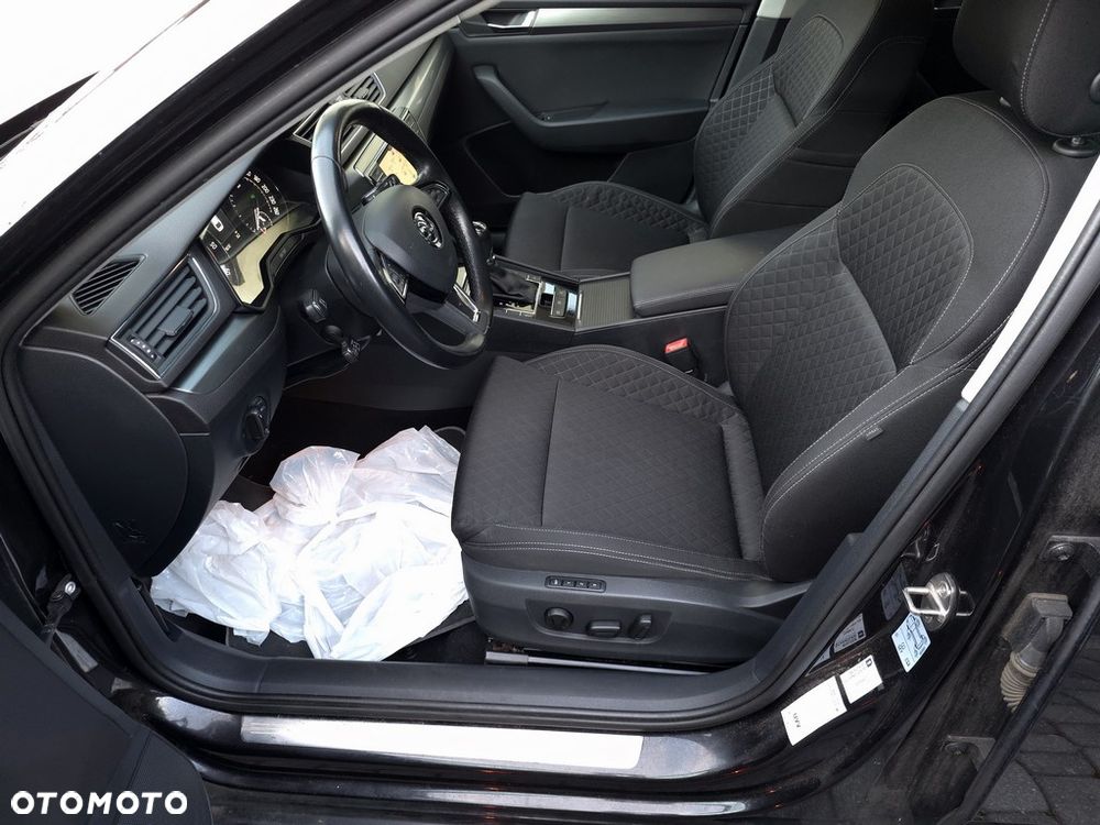 Skoda Superb 2.0 TDI Style DSG - 7