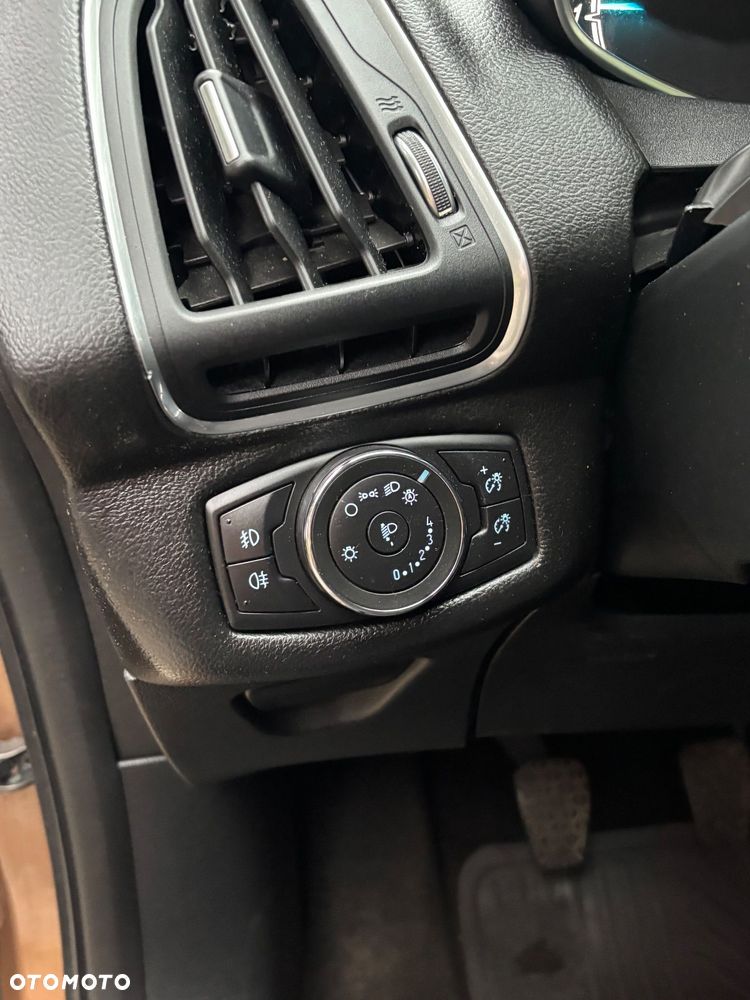 Ford B-MAX 1.0 EcoBoost Titanium - 31