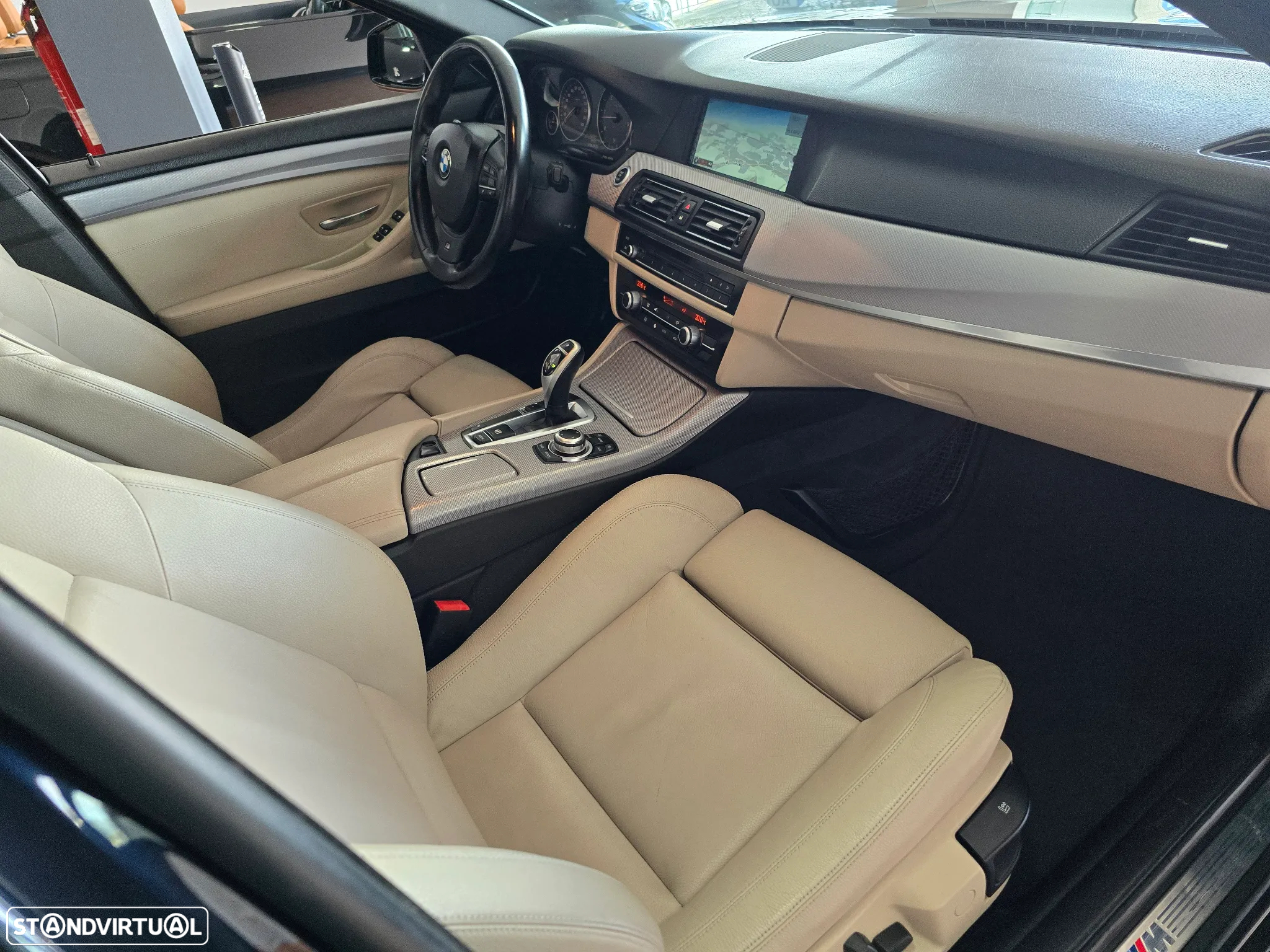BMW 525 d Auto - 13