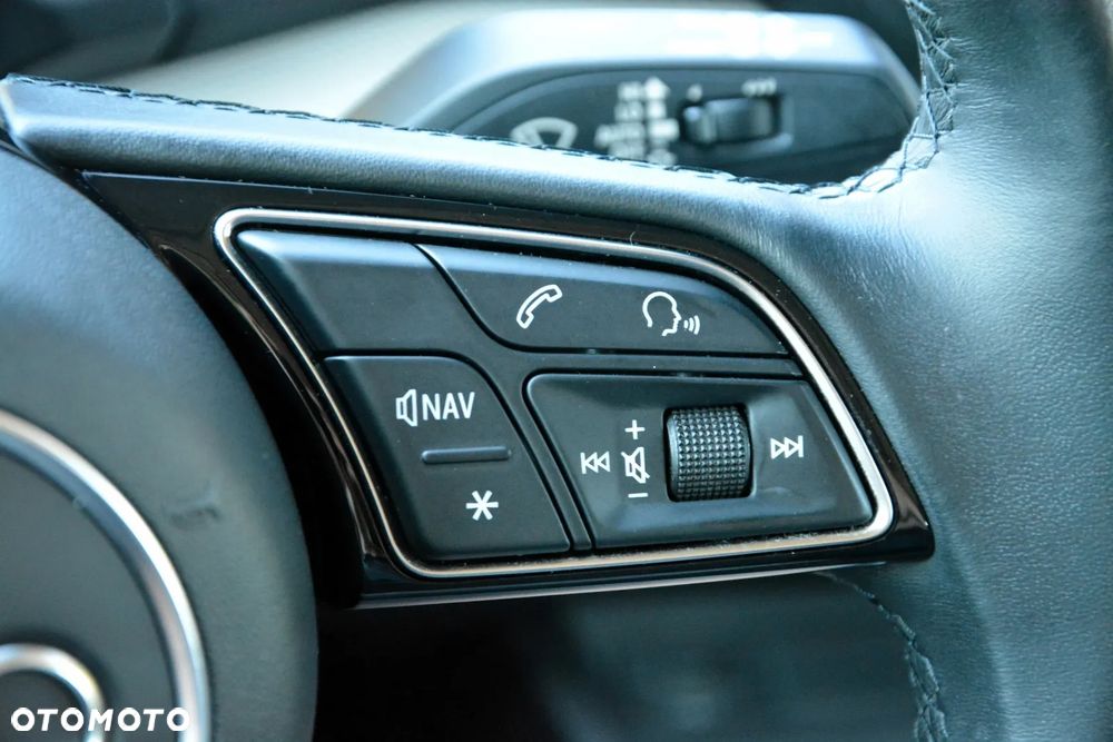 Audi Q2 35 TFSI S Line - 23