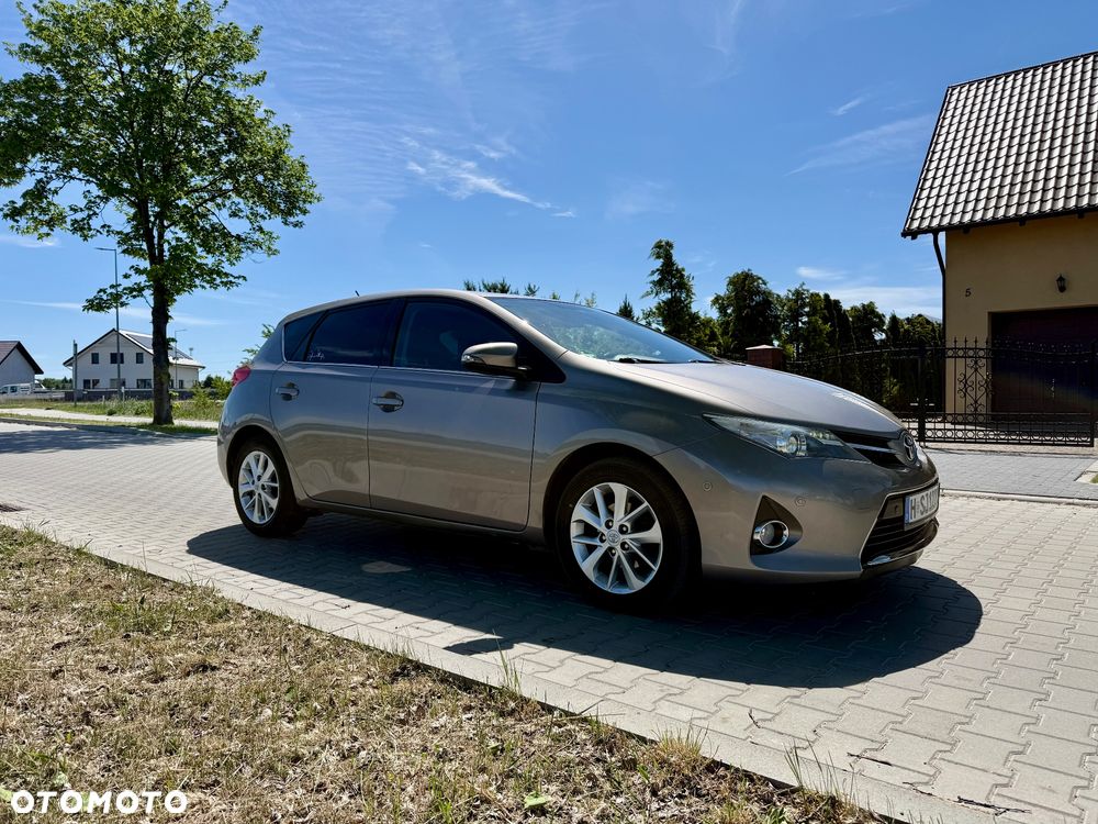 Toyota Auris - 3