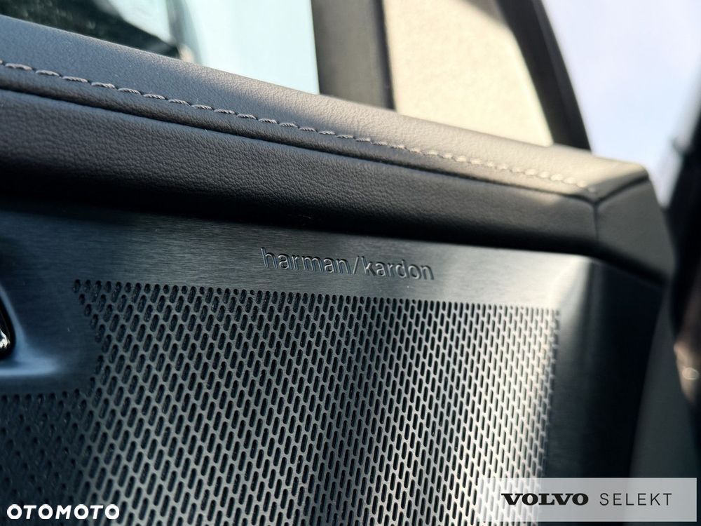 Volvo XC 90 - 23