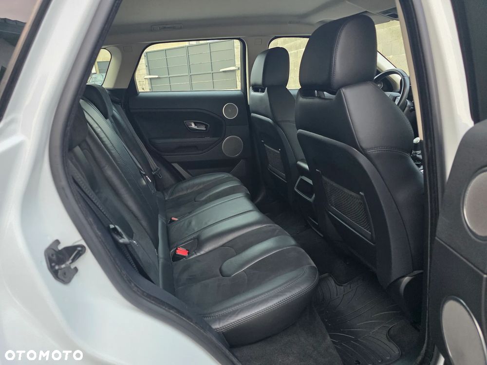 Land Rover Range Rover Evoque - 25