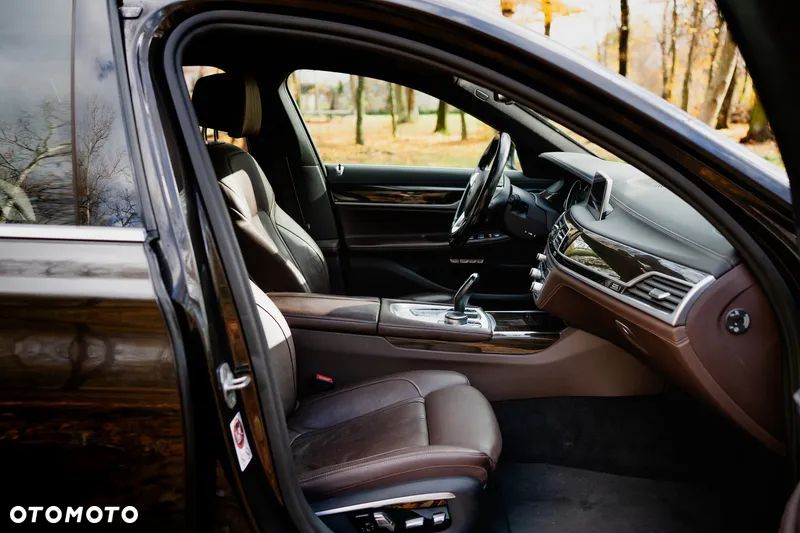 BMW Seria 7 740d xDrive - 7