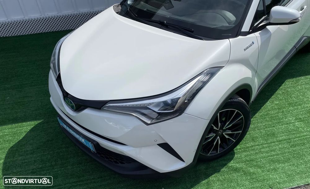 Toyota C-HR 1.8 HSD Exclusive+P.Luxury - 28