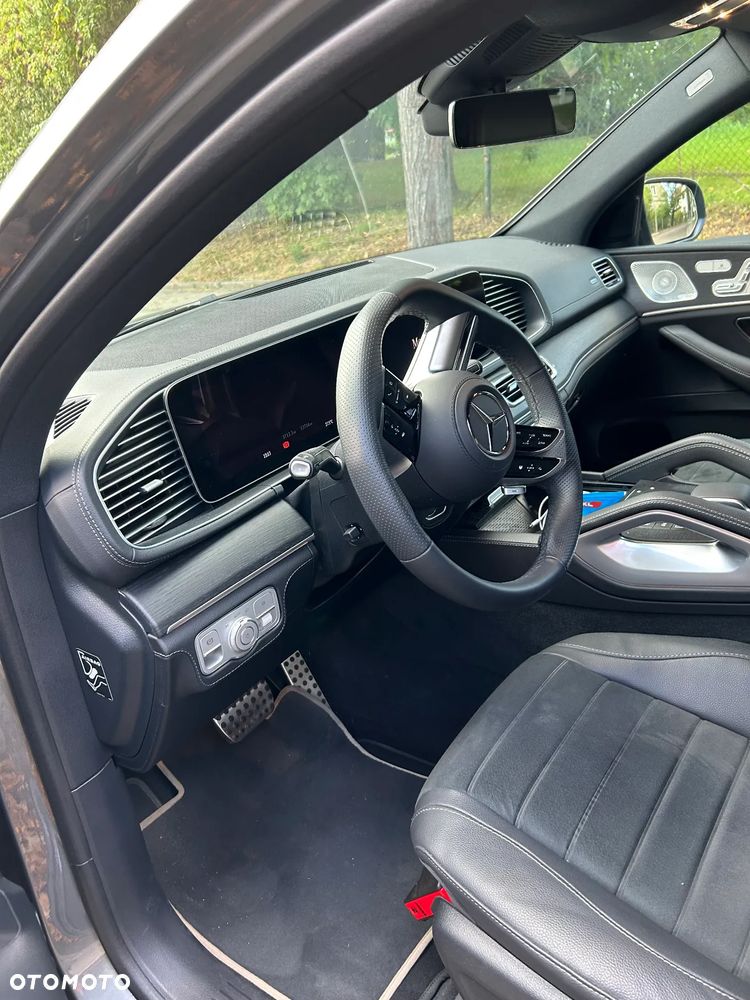 Mercedes-Benz GLE - 10