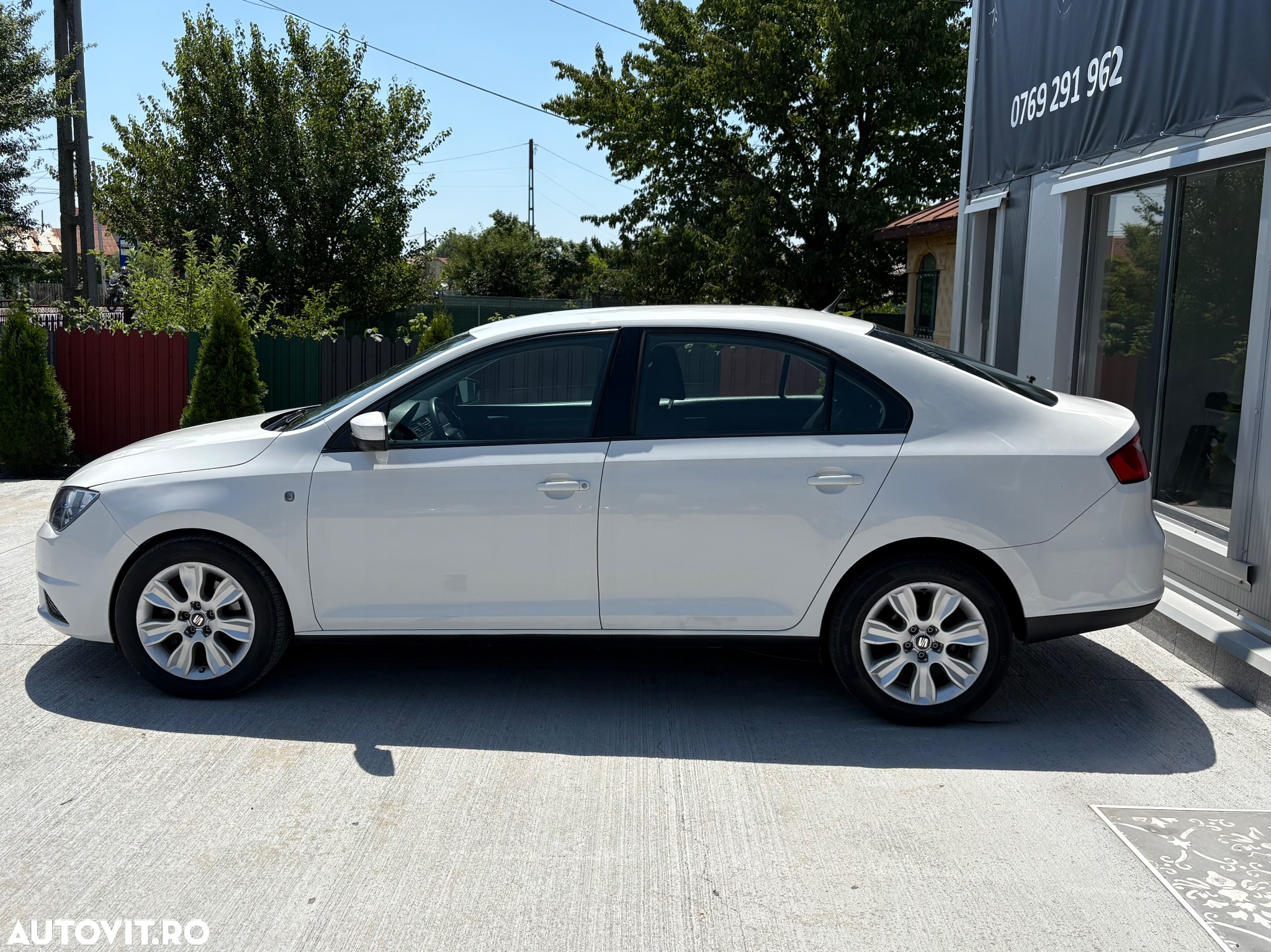 Seat Toledo 1.6 TDI 105 CP Style - 4