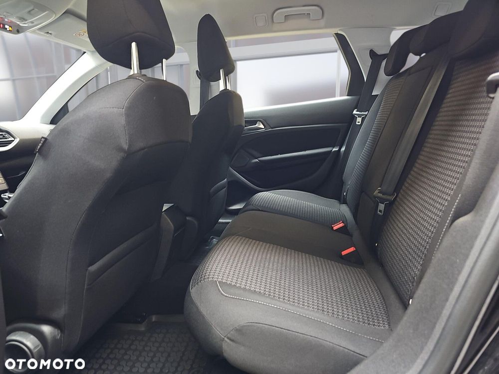 Peugeot 308 1.5 BlueHDi Active Pack S&S EAT8 - 9