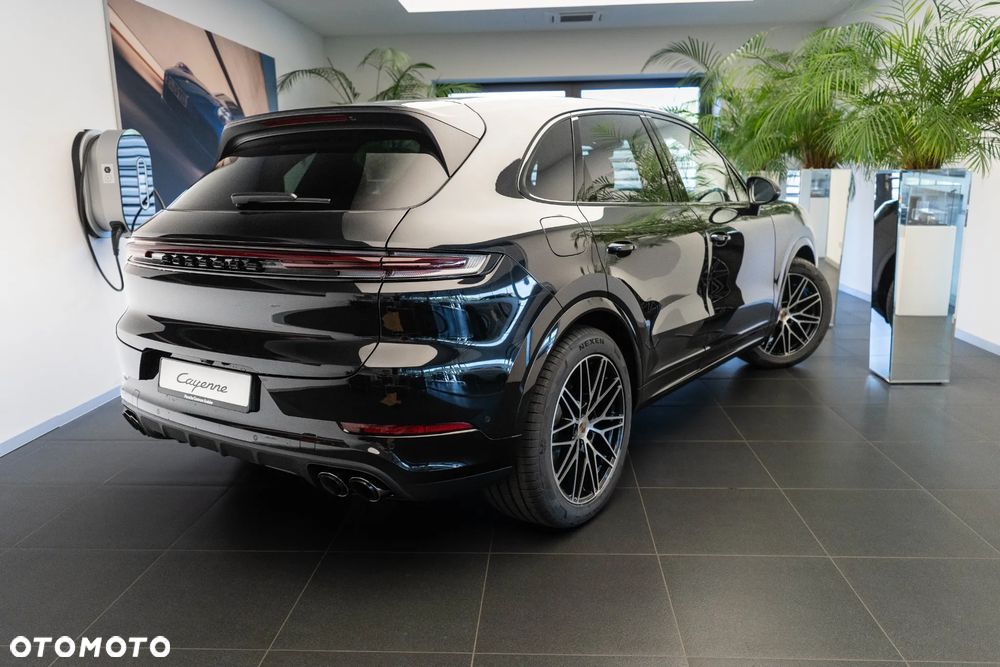 Porsche Cayenne Black Edition - 10