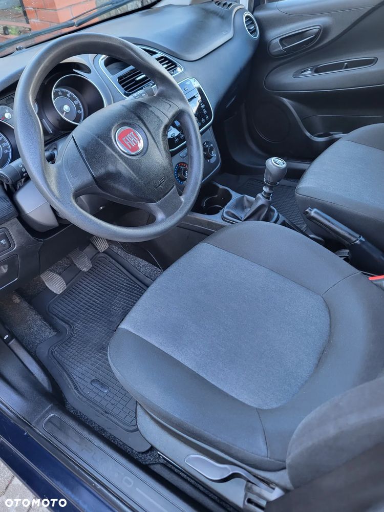 Fiat Punto - 10