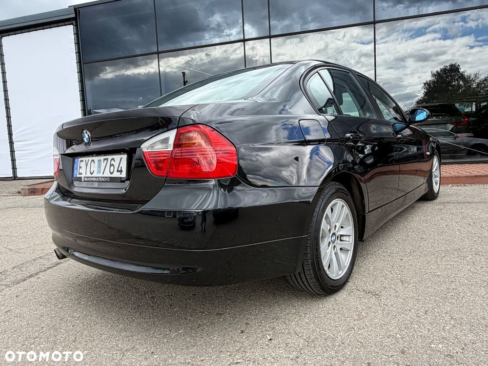 BMW Seria 3 320i Edition Lifestyle - 10