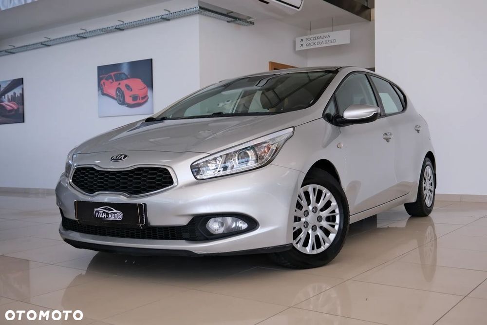 Kia Ceed 1.6 CRDi L - 10