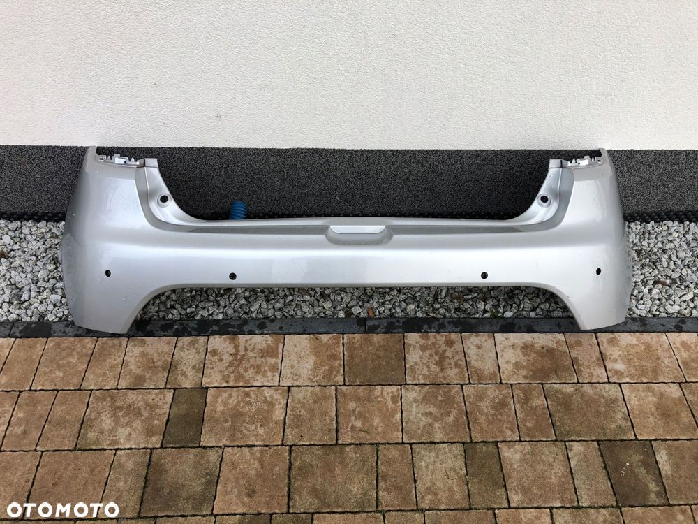 Renault Clio III zderzak tylny - 1