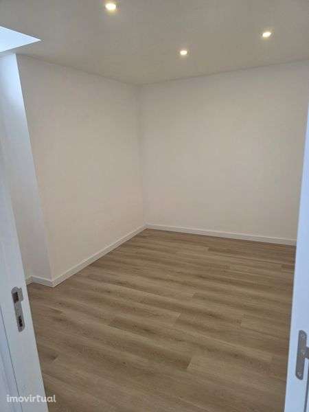 Casa T2  em Aguas Santas - Grande imagem: 3/8