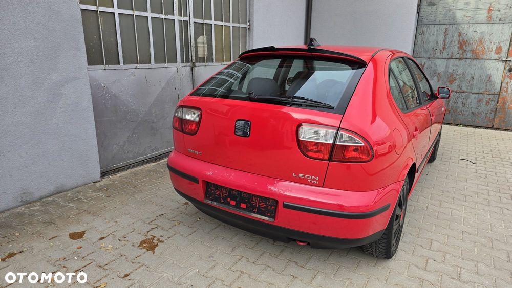 Seat Leon 1.9 TDI Signo - 12