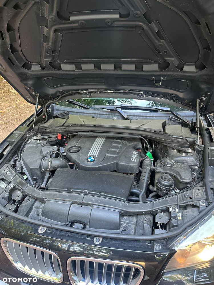 BMW X1 xDrive18d - 8