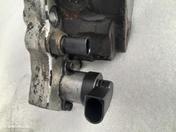 Bomba Injectora / Alta Pressao Mercedes-Benz Vito / Mixto Caixa (W639) - 5