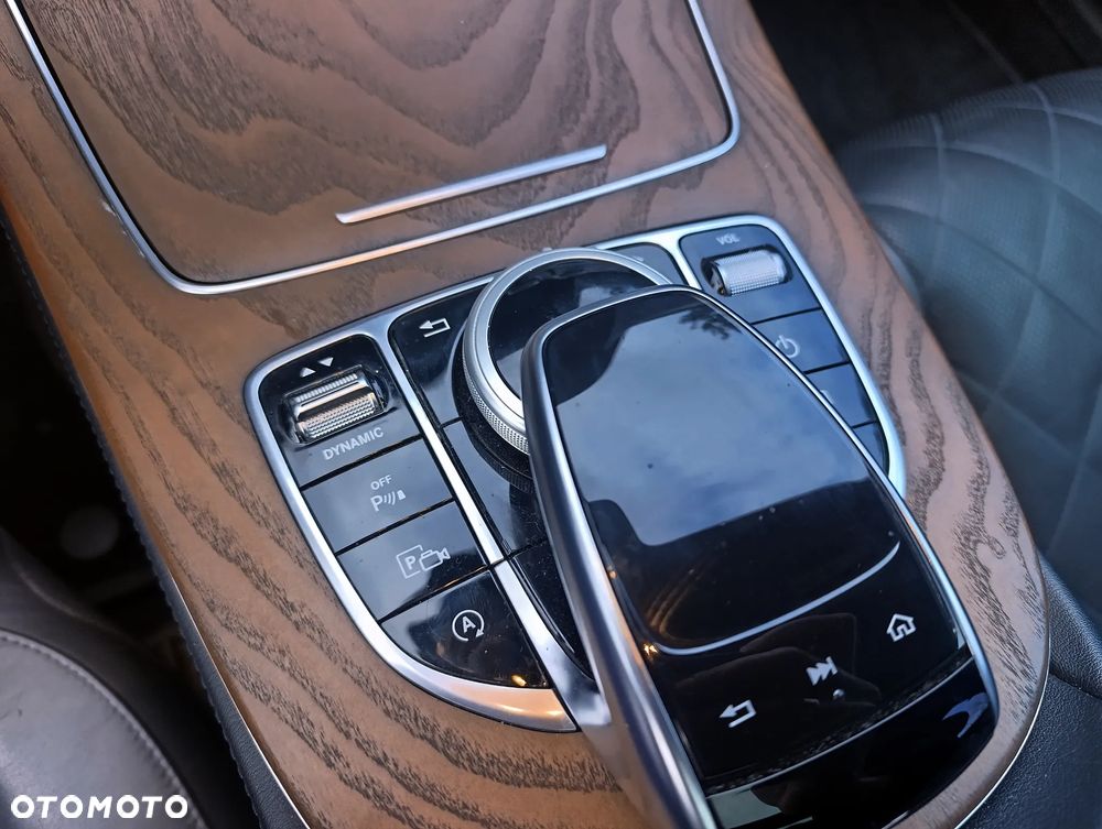 Mercedes-Benz Klasa E - 30