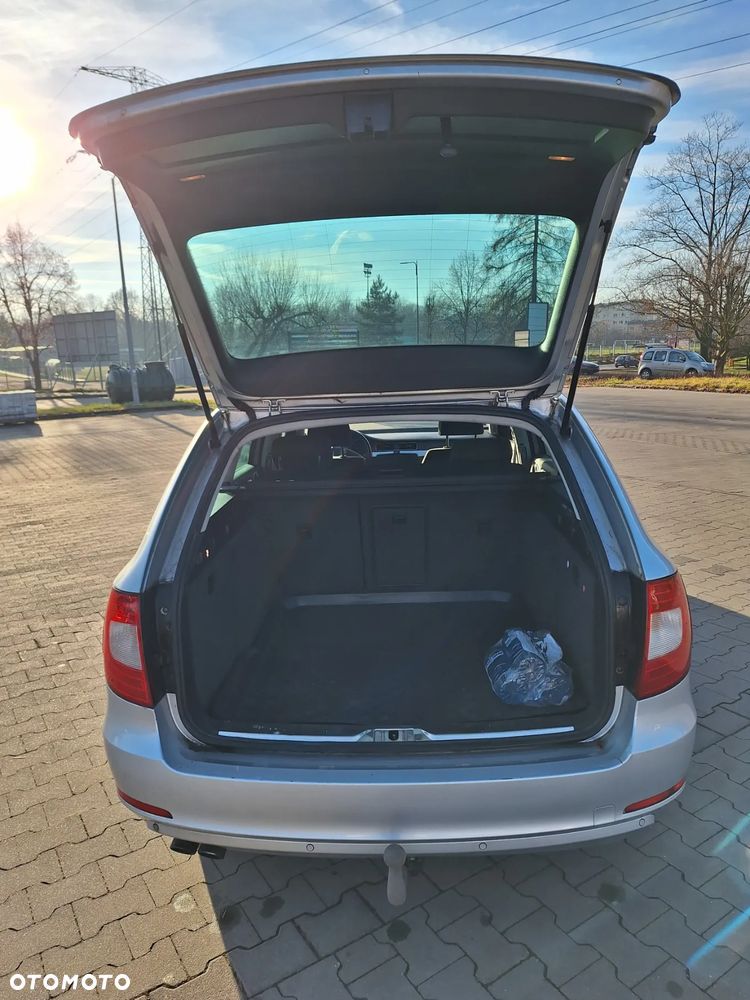 Skoda Superb 2.0 TDI Active - 5