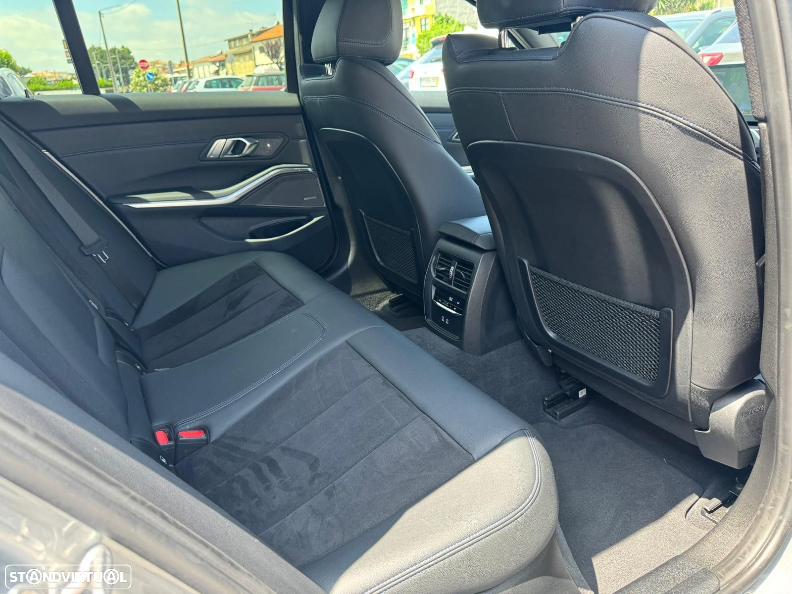 BMW 320 d Touring Pack M Auto - 16