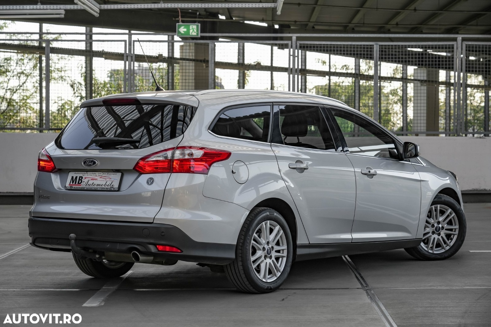 Ford Focus Turnier 2.0 TDCi DPF Aut. Titanium - 6