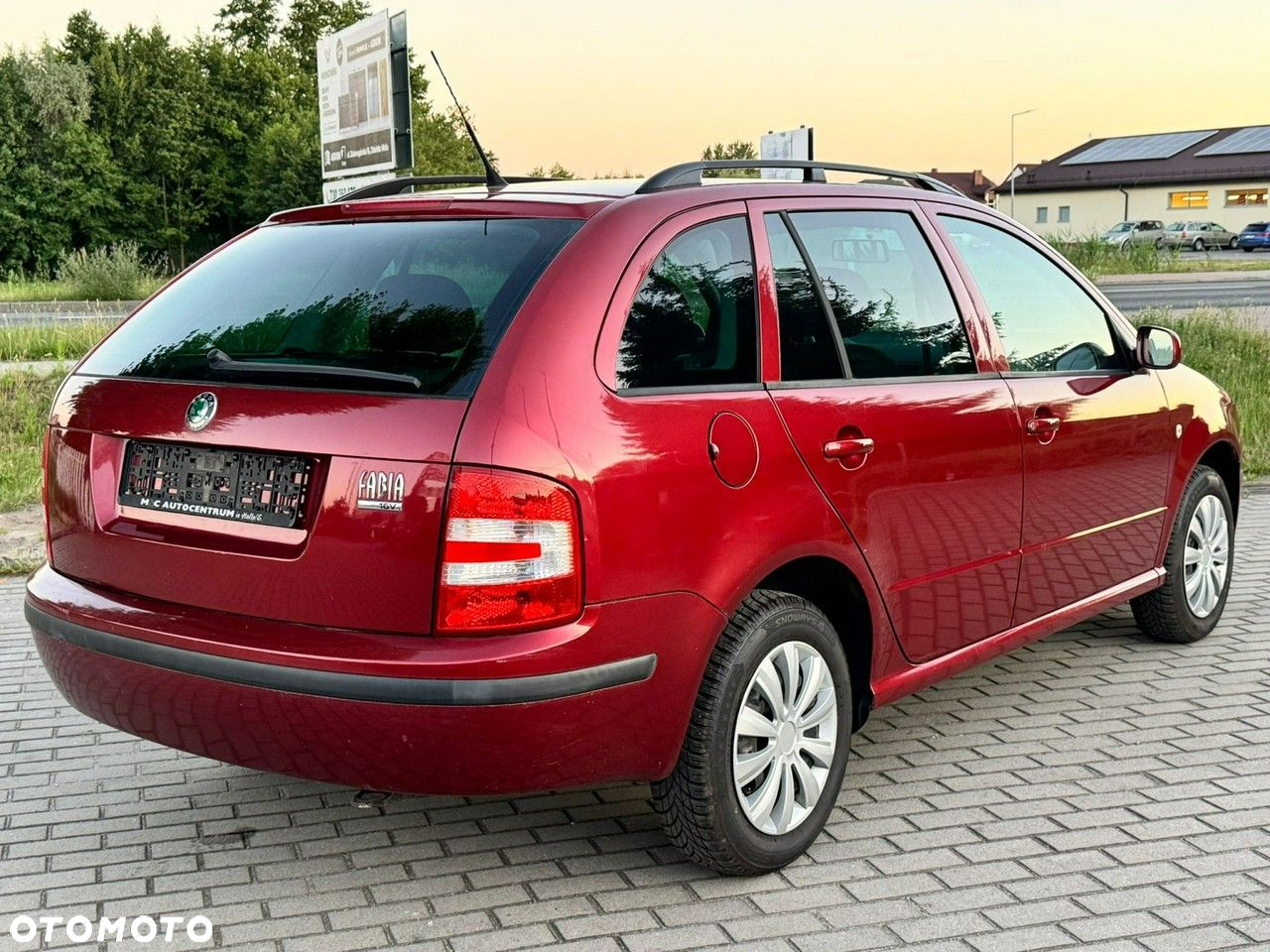 Skoda Fabia 1.4 16V Active - 8