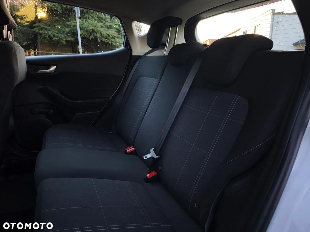 Ford Fiesta 1.1 SYNC Edition - 17