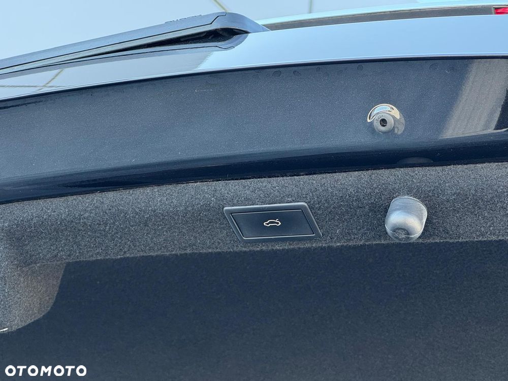 Skoda Superb 2.0 TDI SCR 4x4 Style DSG - 18