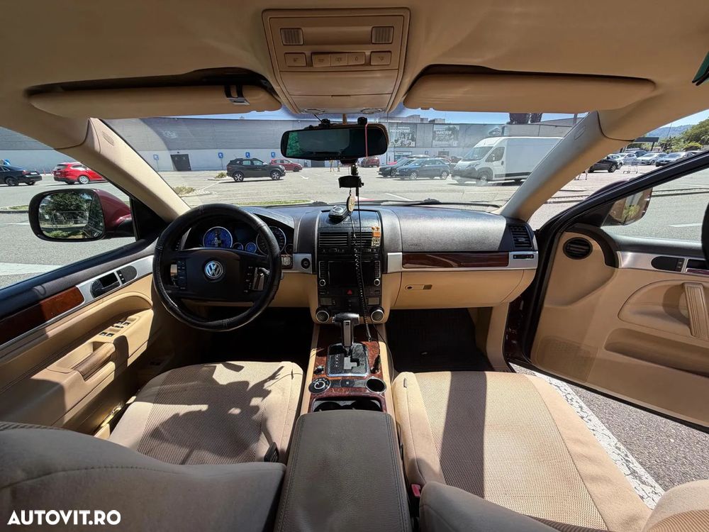 Volkswagen Touareg - 9