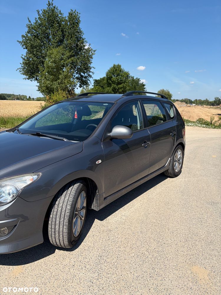 Hyundai i30 1.4 Base EU5 - 3