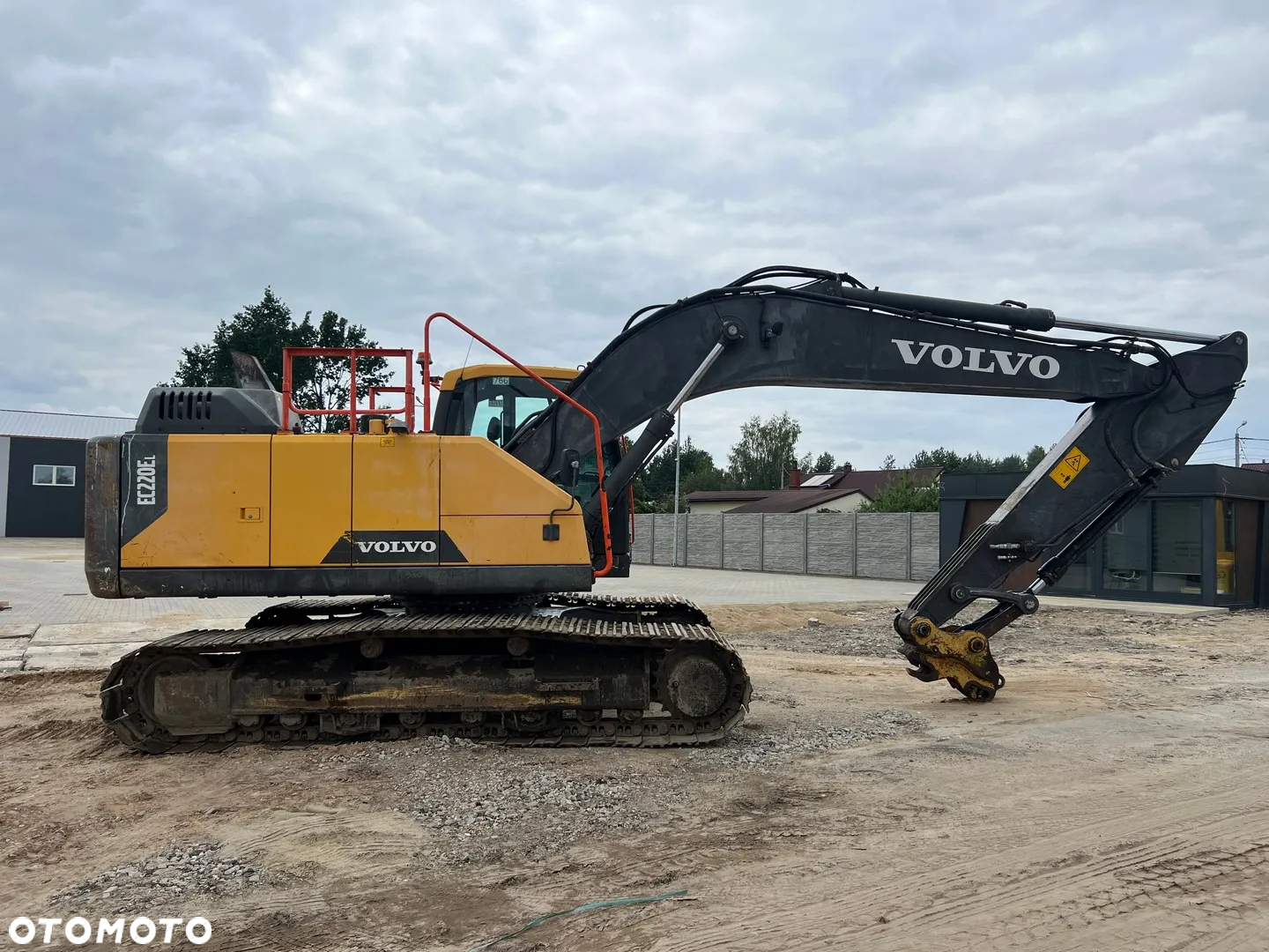Volvo EC 220 EL - 7