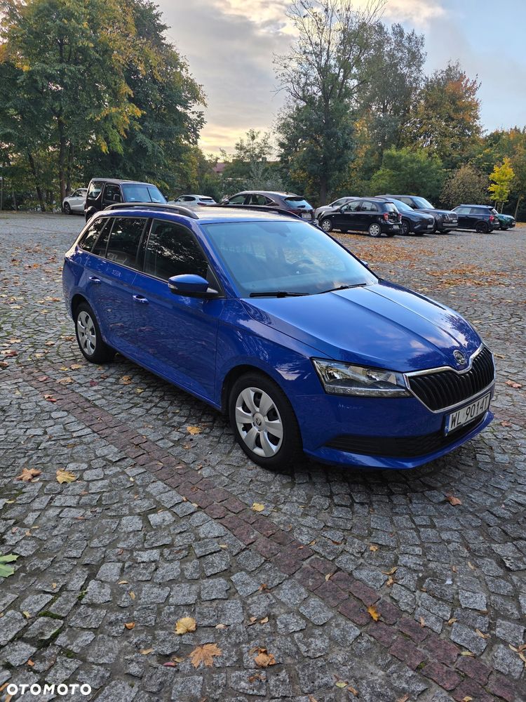 Skoda Fabia - 11