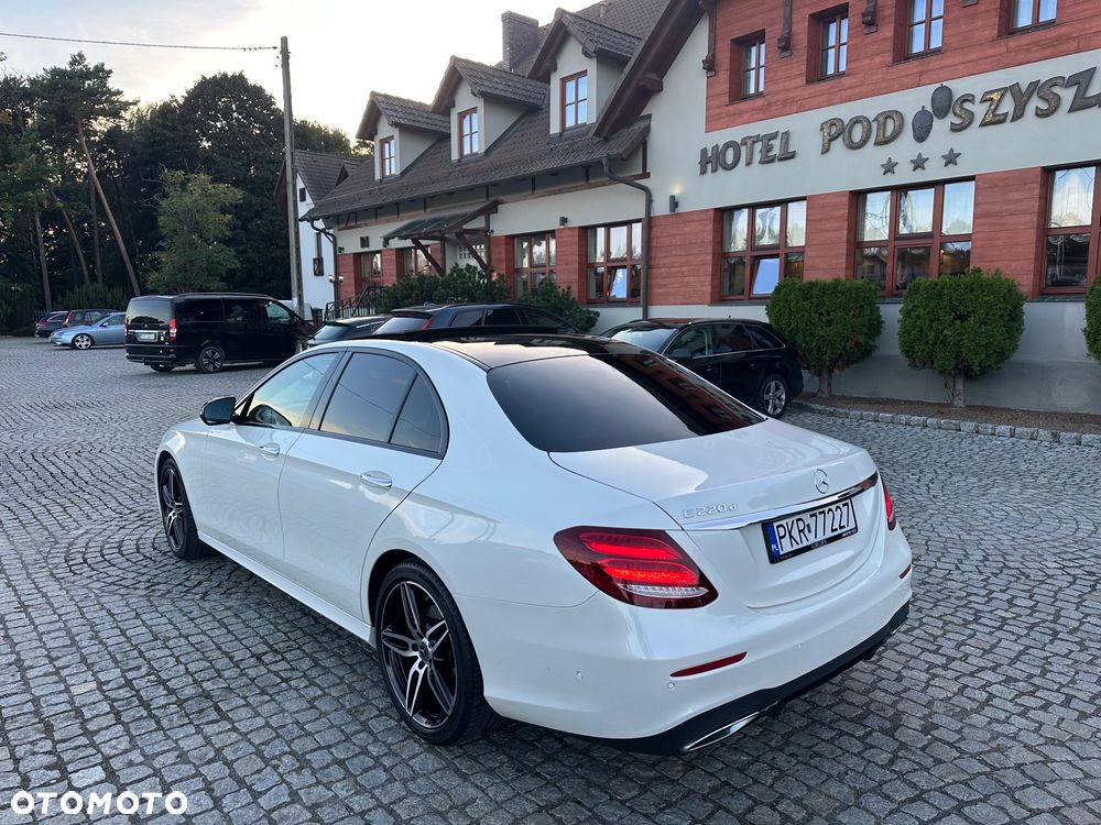 Mercedes-Benz Klasa E 220 d AMG - 16