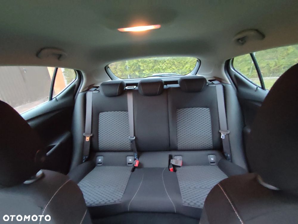 Opel Astra 1.4 Essentia - 8