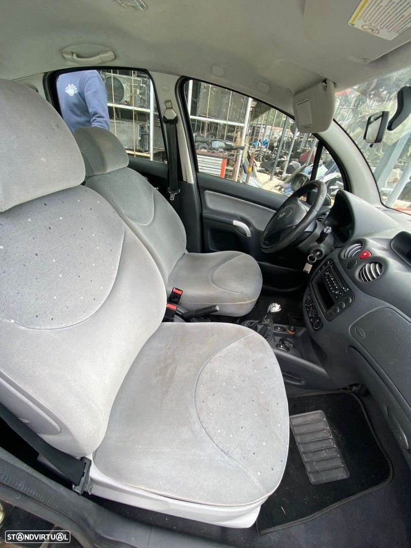 Citroen C3 1.1i de 2005 disponível para peças - 4